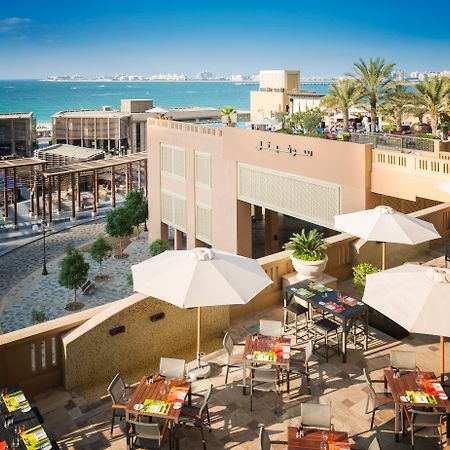 Sofitel Dubai Jumeirah Beach Exterior foto The Jumeirah Beach Hotel