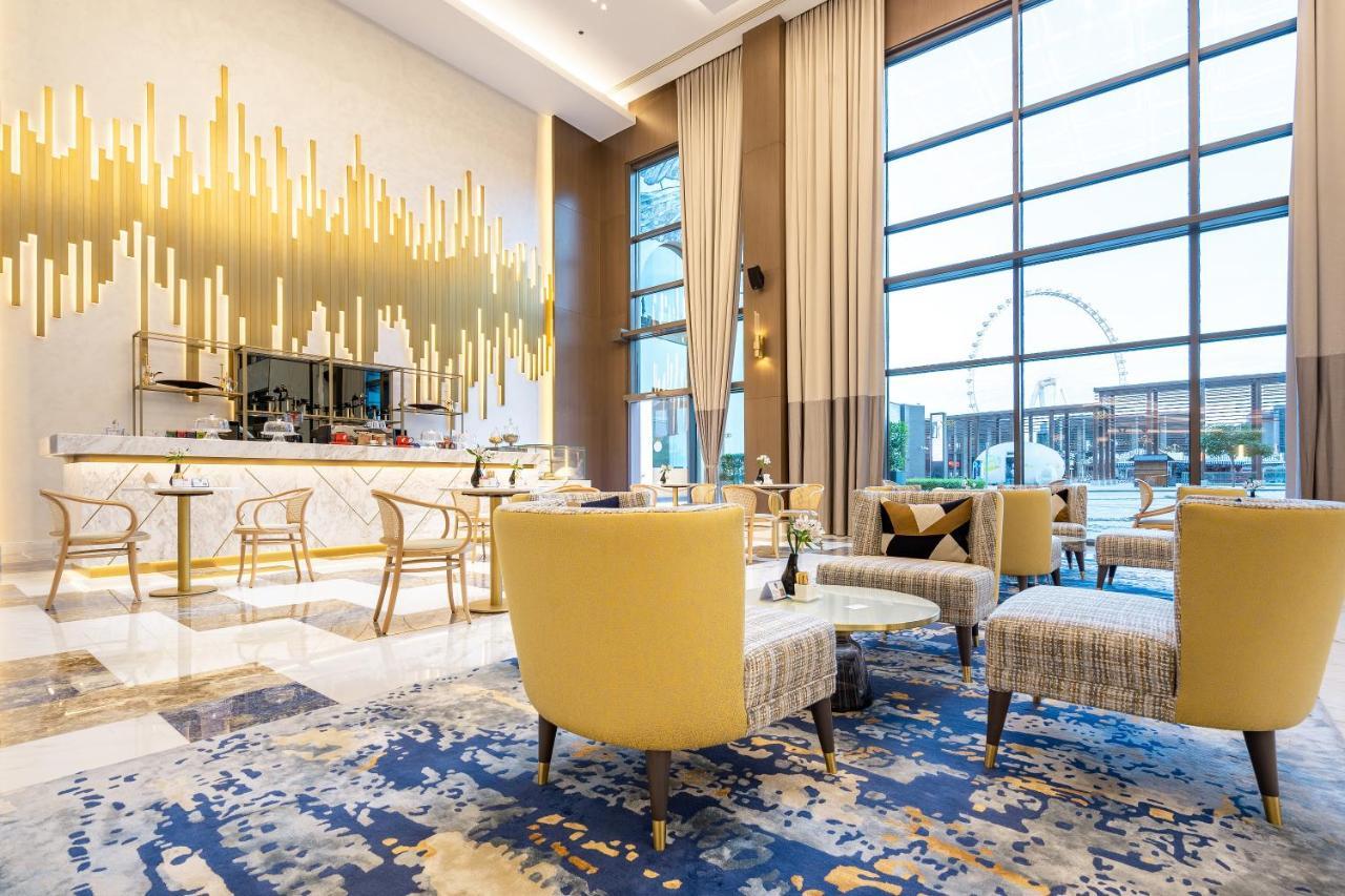 Sofitel Dubai Jumeirah Beach Exterior foto The hotel's lobby