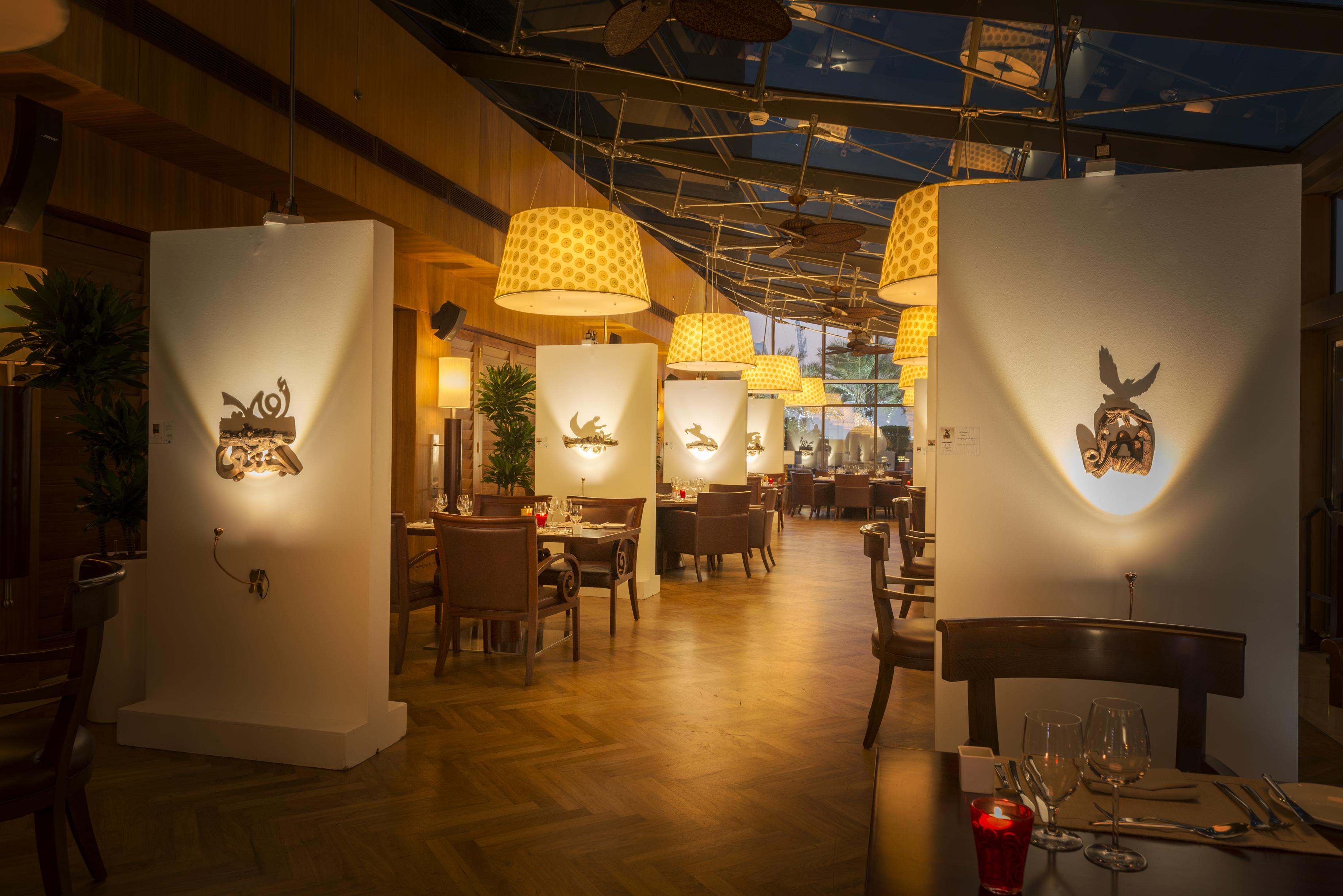 Sofitel Dubai Jumeirah Beach Exterior foto Interior of the restaurant