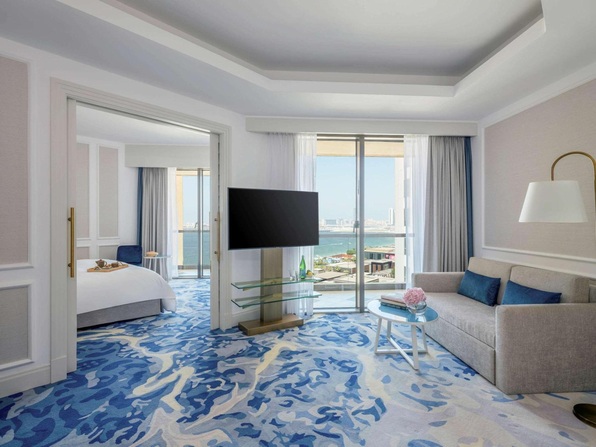 Sofitel Dubai Jumeirah Beach Exterior foto A room at Jumeirah Jumeirah